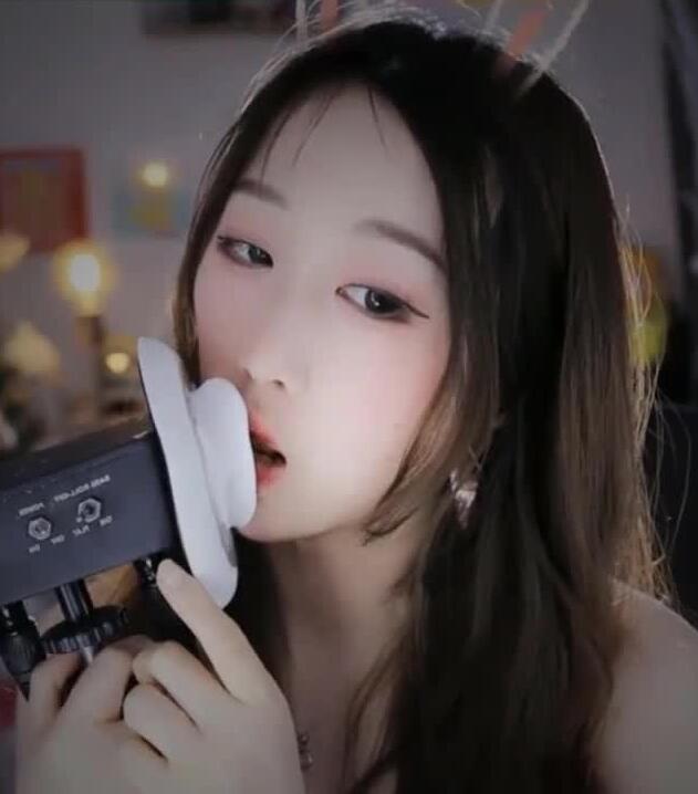 虎牙 绮夏 ASMR福利 舔耳弹舌