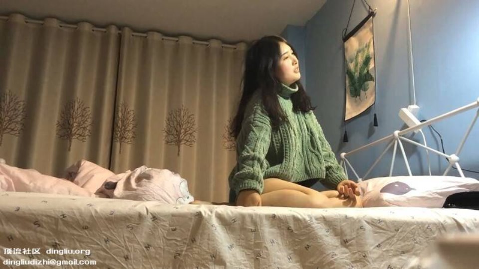 [美女] “啊~好深~用力干我~爸爸好棒”对话刺激 以淫为乐约炮大神露脸几位高质量的反差婊 [7V-6.1GB-度盘]